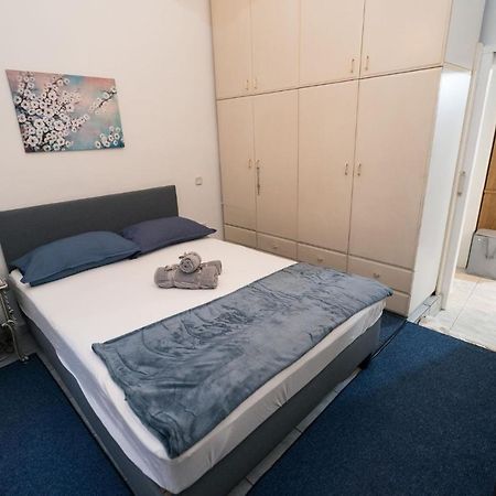 Marina Apartment พีเรียส ภายนอก รูปภาพ