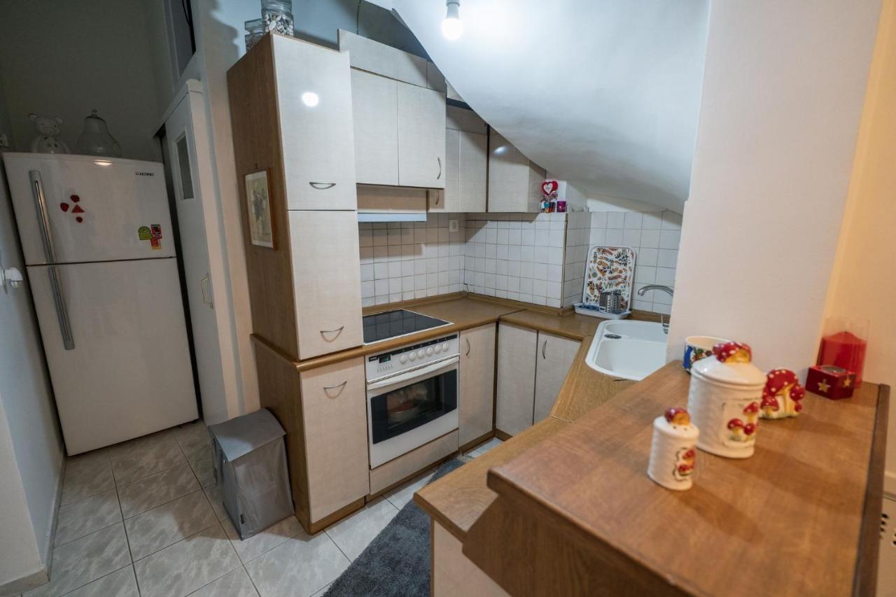Marina Apartment พีเรียส ภายนอก รูปภาพ