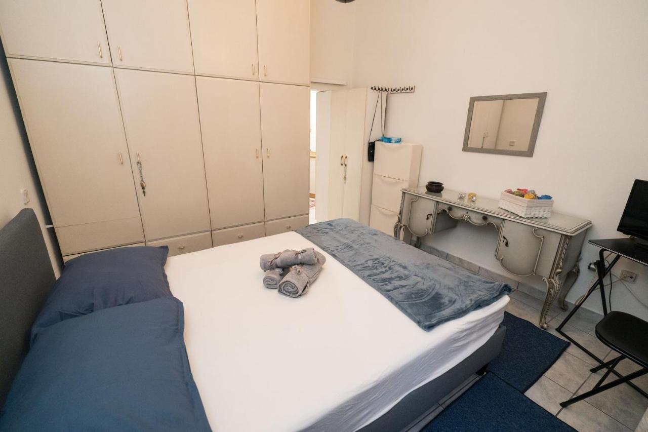 Marina Apartment พีเรียส ภายนอก รูปภาพ