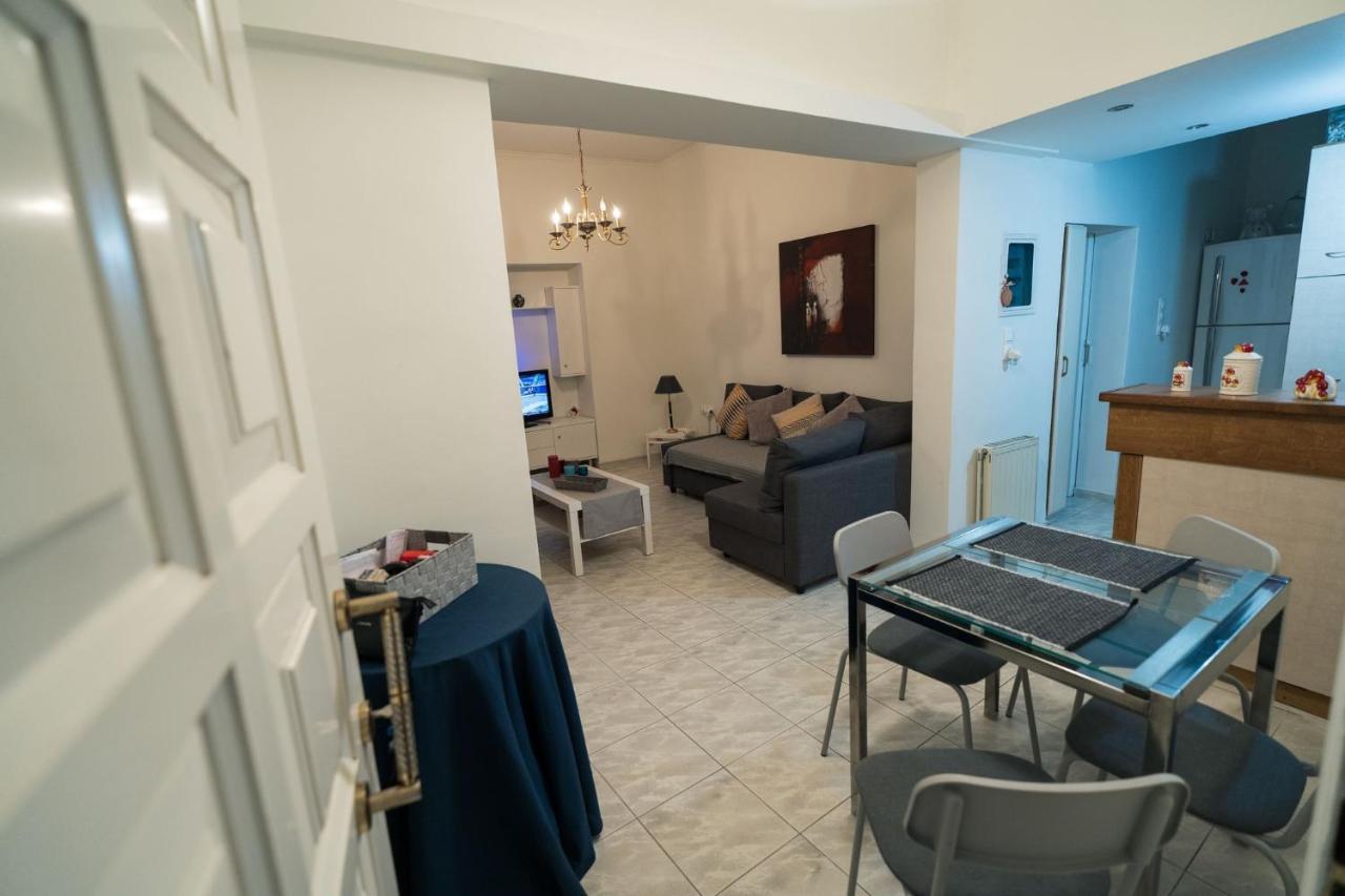 Marina Apartment พีเรียส ภายนอก รูปภาพ